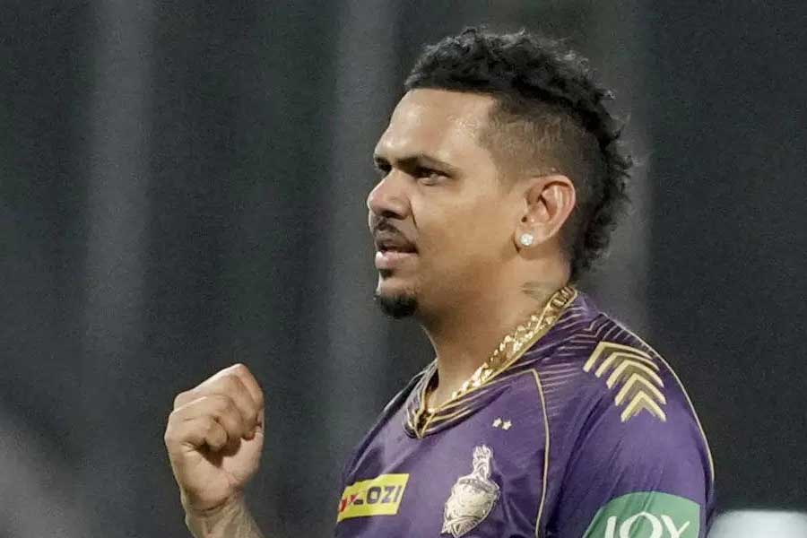 Sunil Narine Bowler