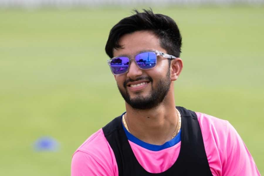 Mayank Markande  Bowler