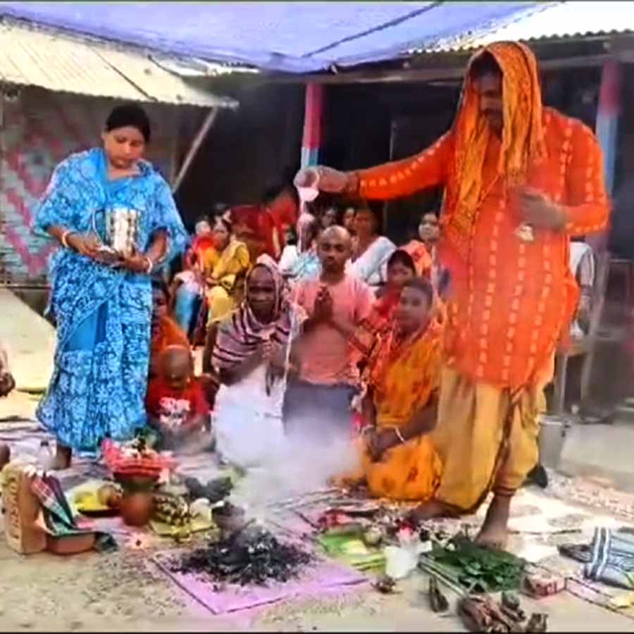 Family holds funeral for daughter who married by choice in Chopra at Uttar dinajpur sparks controversy dgtl