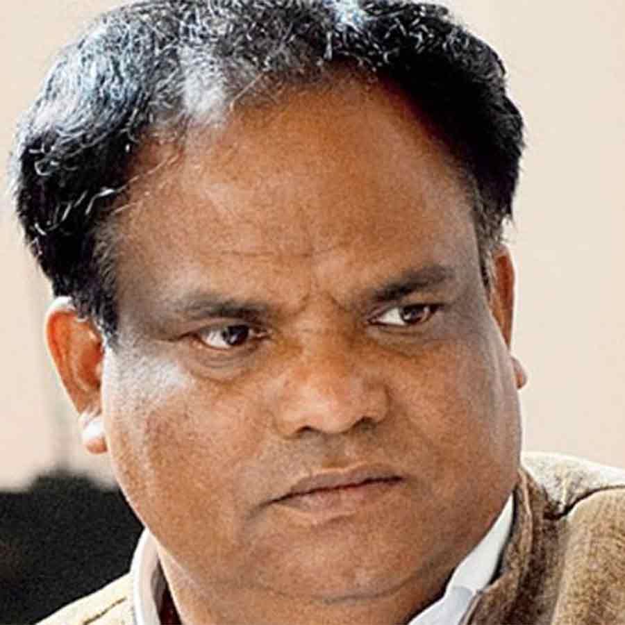 Former BJP MP John Barla joins TMC