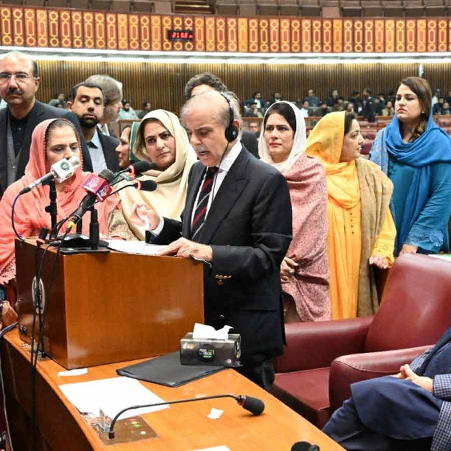 India, Pakistan or Bangladesh, which country pays Members of Parliament more