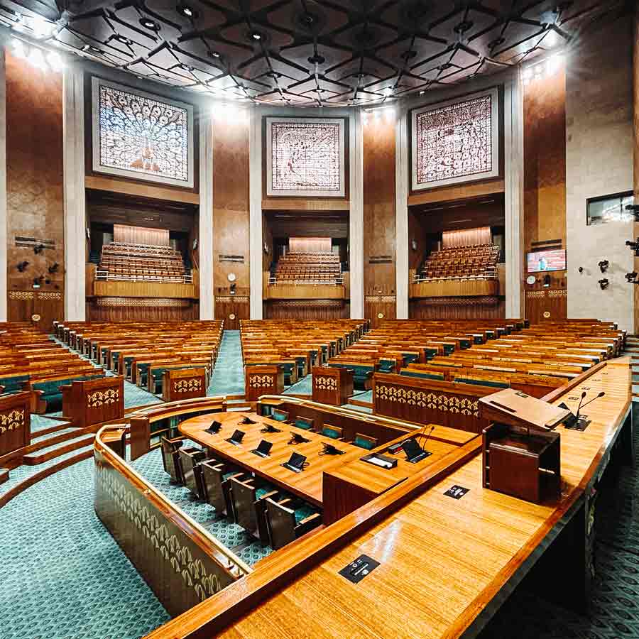 India, Pakistan or Bangladesh, which country pays Members of Parliament more