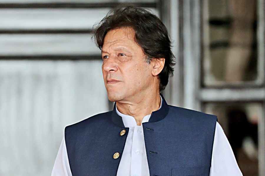 Imran Khan may make a comeback as Prime Minister as US may impose sanction on Pakistan Army chief 
