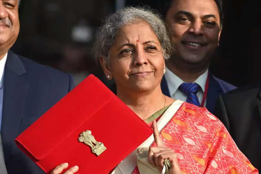 Central Government will borrow Rs 8 lakh crore for first half of FY26