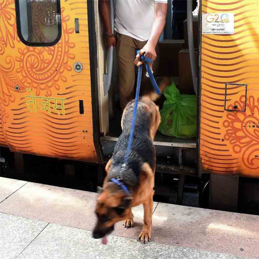 Tight Security at Railway stations after Pahalgam Incident