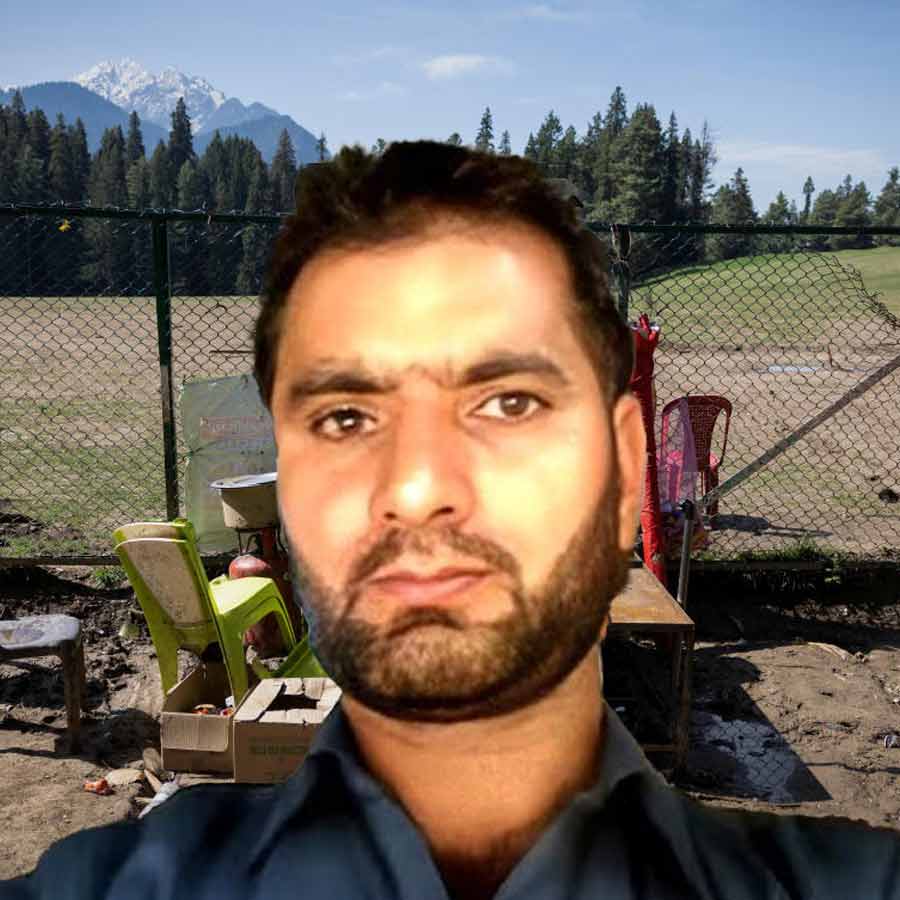 ফারুক আহমেদ তাড়ওয়া।