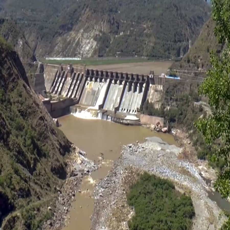 Pakistan Army open fires in LoC for moving camps from PoK launch pads in fear of Indian strikes, say sources 