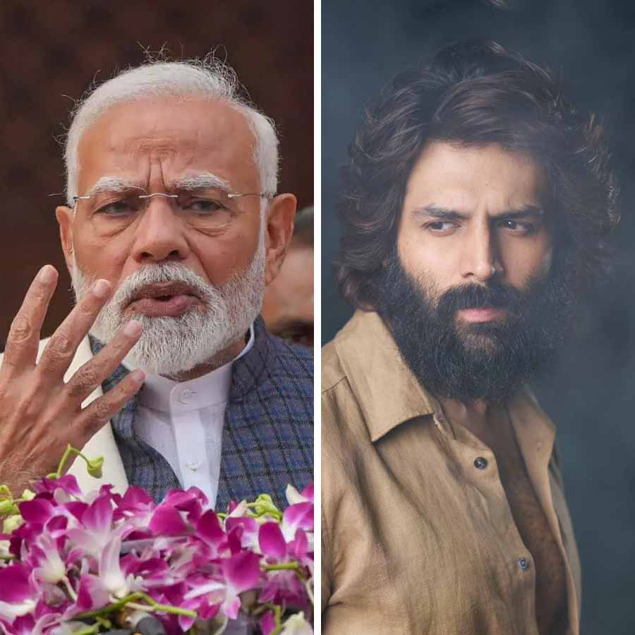 Bollywood actor Aaryan Khan got nervous while speaking in front of PM Narendra Modi