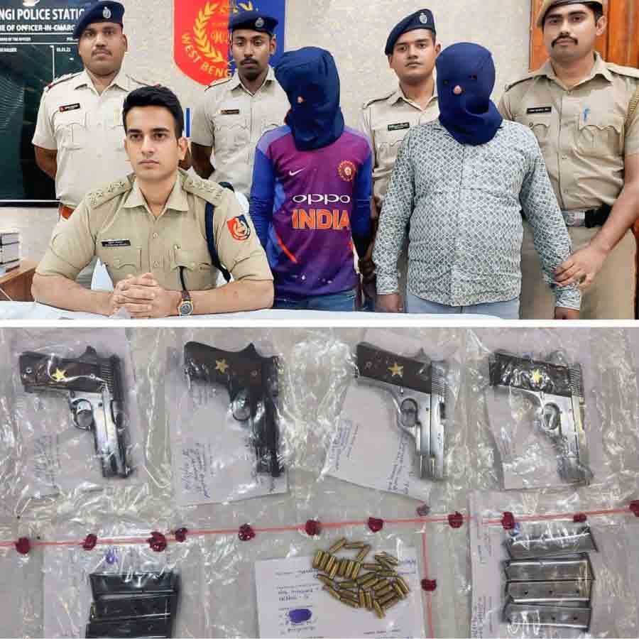2 Men of Malda apprehended by Police with arms in Murshidabad dgtld