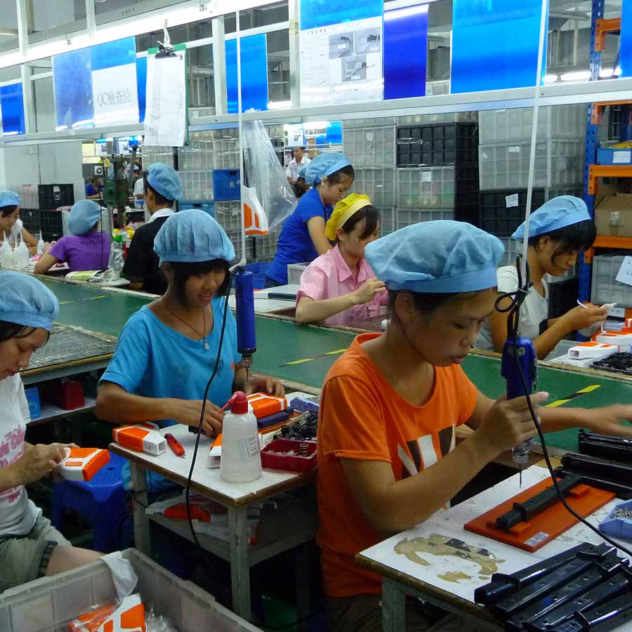 Chinese workers protest raises high over unpaid wages and factory shut down amid tariff war with US