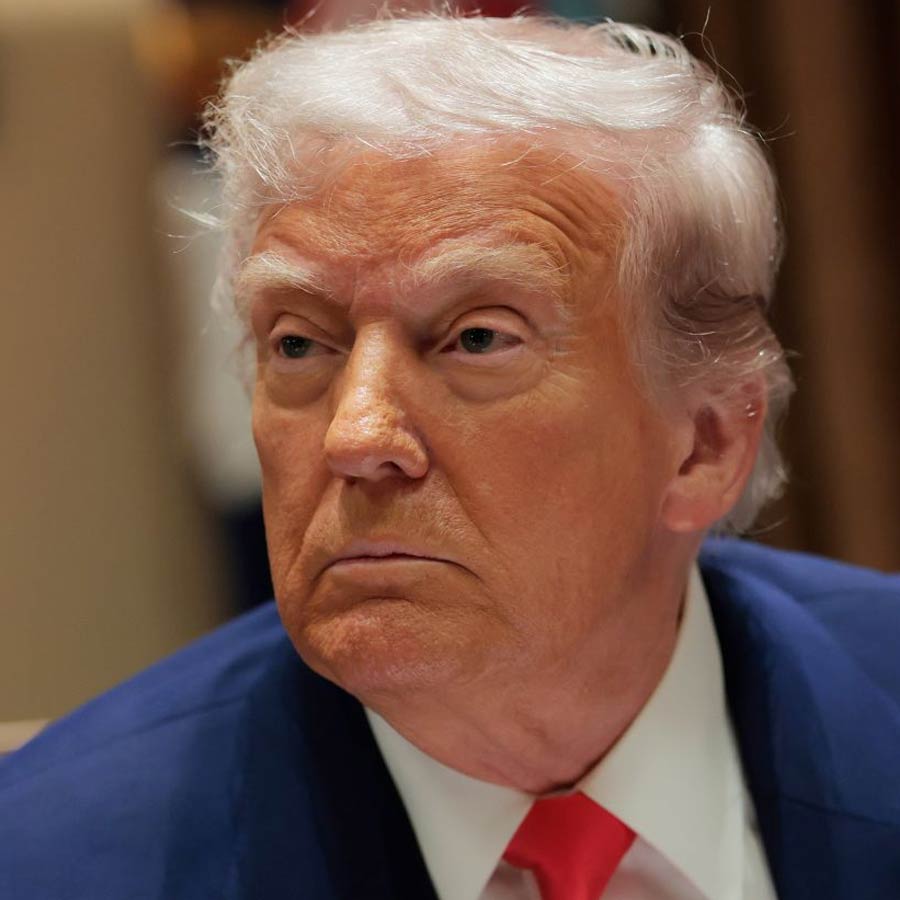 Chinese workers protest raises high over unpaid wages and factory shut down amid tariff war with US