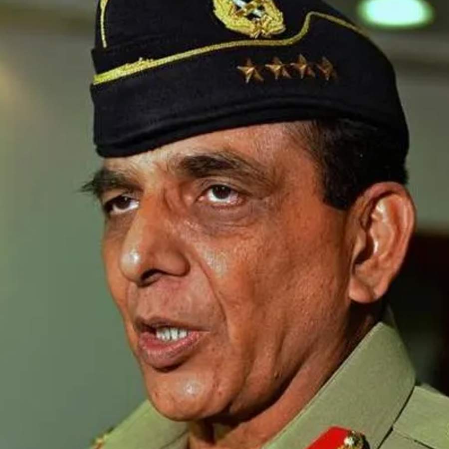 From Musharraf to Bajwa, Pakistan Army officers are settled abroad after retirement, will General Asim Munir do the same