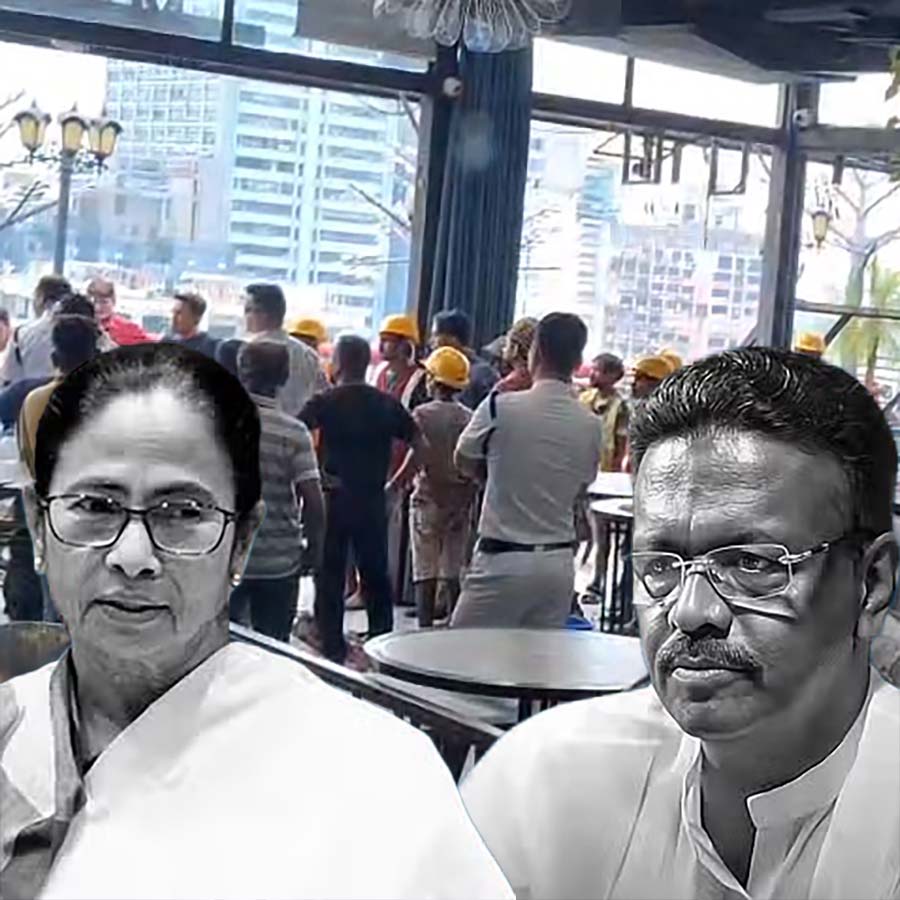 KMC starts demolishing rooftop restaurants across city, after CM’s surprise visit dgtl Yt Text : KMC Notice