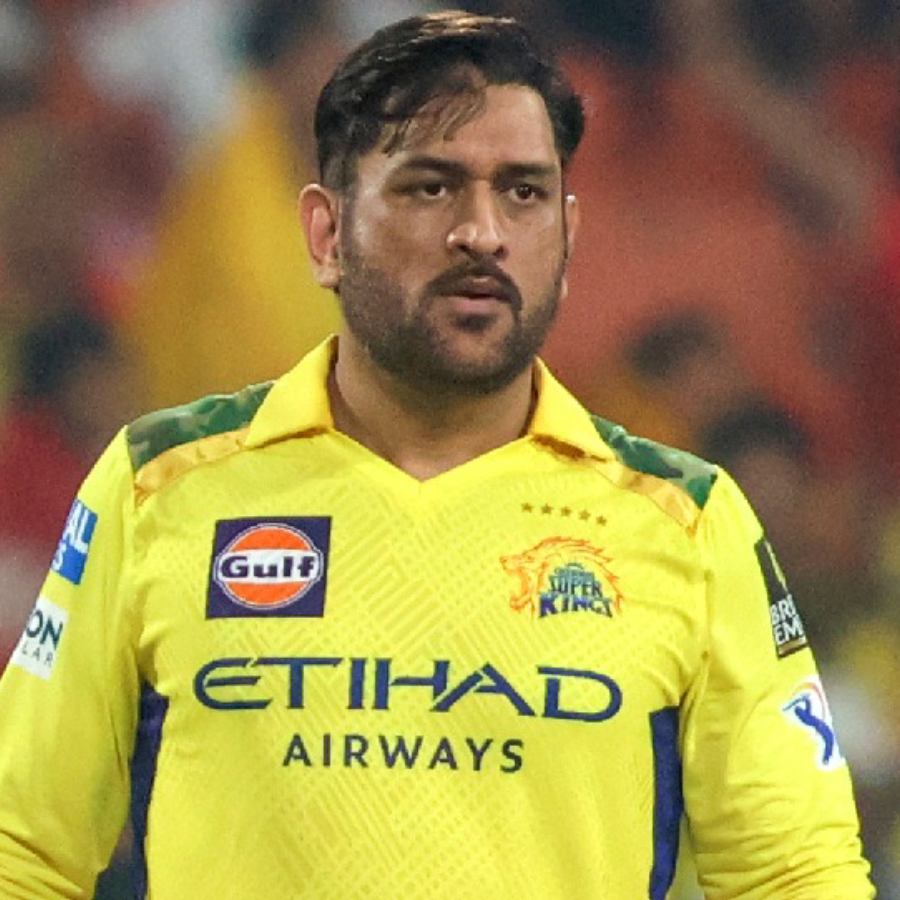 picture of MS Dhoni