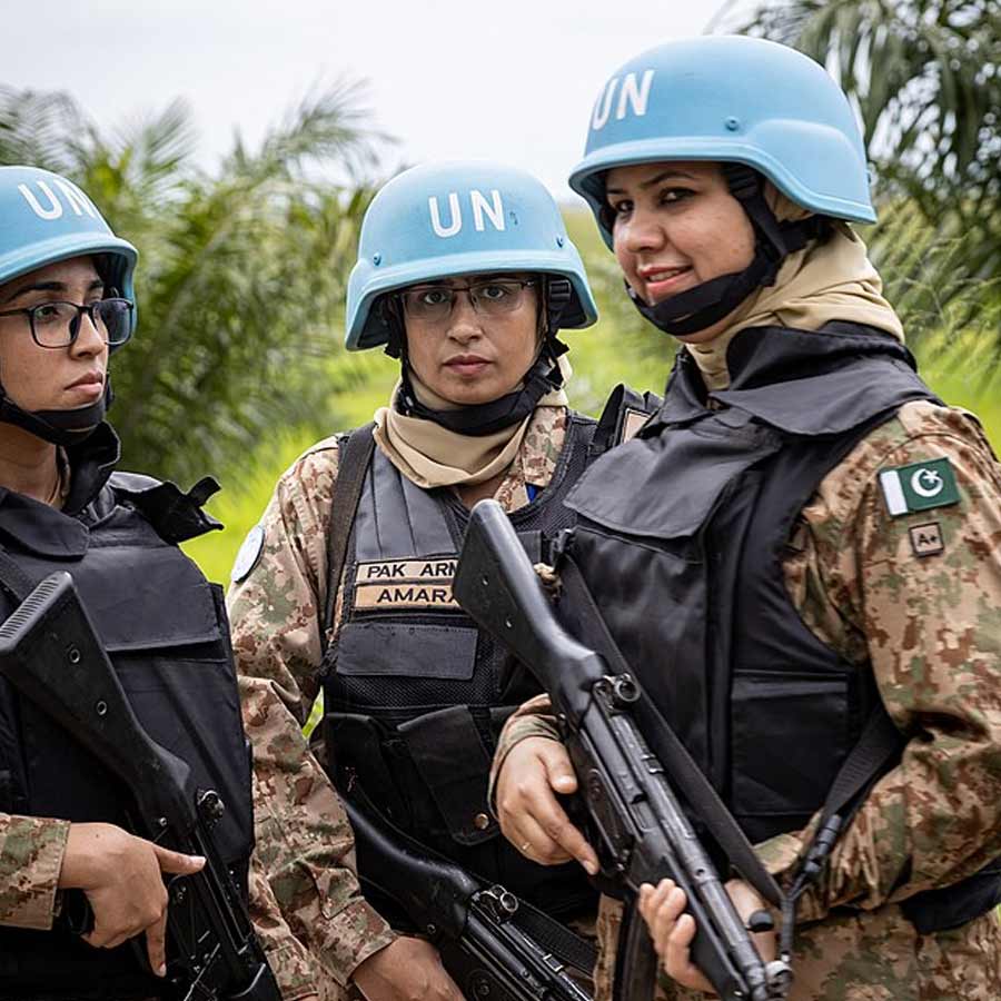 Indian Air Force should launch preemptive strike on AWACS of Pakistan with S-400 or Barak Air Defence System, say experts