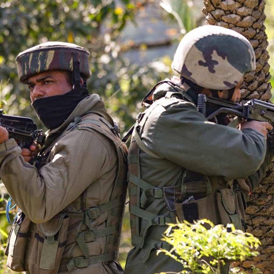 Indian Air Force should launch preemptive strike on AWACS of Pakistan with S-400 or Barak Air Defence System, say experts