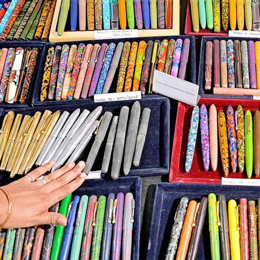 Pen fair is being held at the Indian Council for Cultural Relations (ICCR) in Kolkata