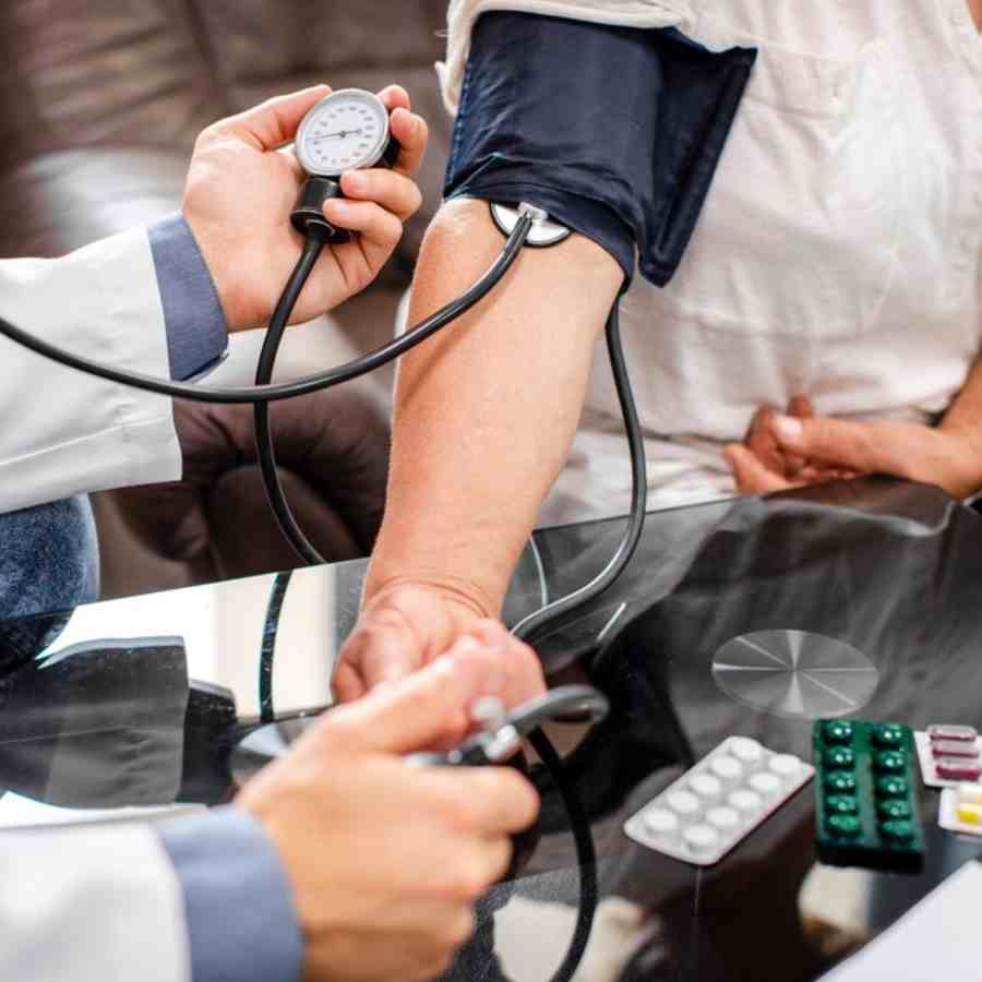 These are the 7 warning signs of High Blood pressure