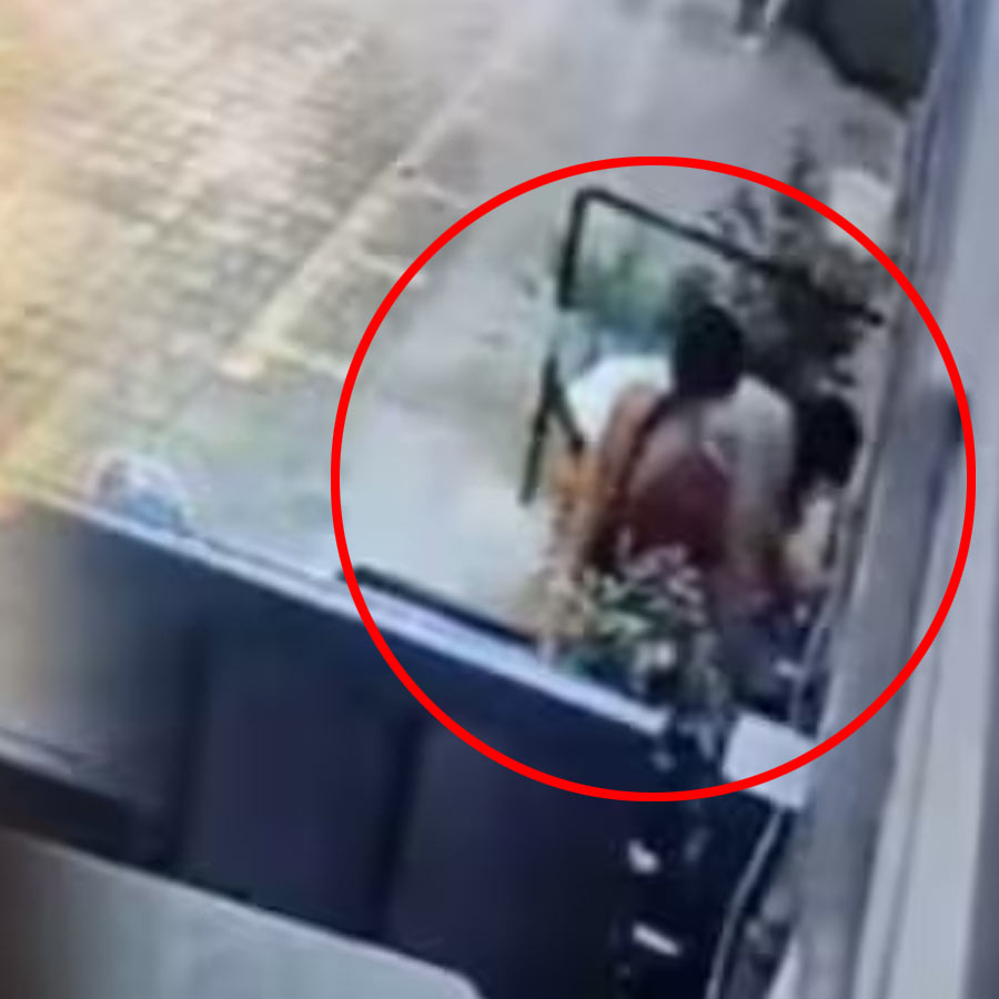 Andhra Pradesh tourism official allegedly brings women to office after closing, fall under probe