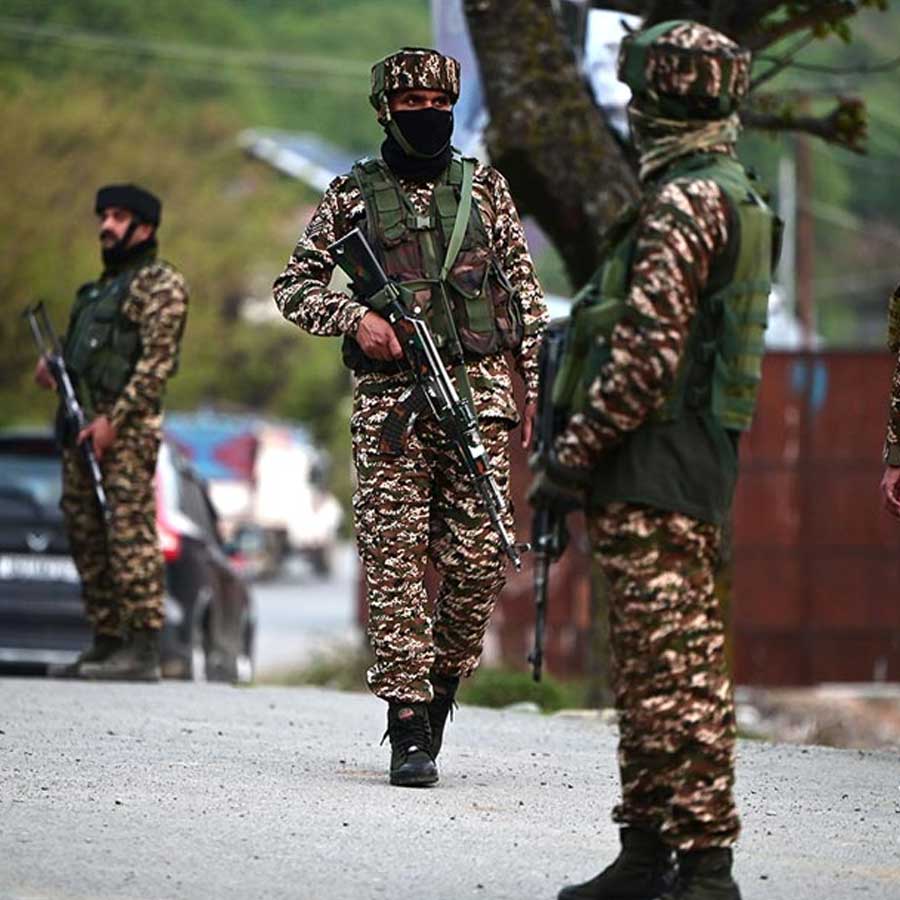 Pakistan Army struggling with shortage of Ammunitions can sustain for 4 days during war with India, say sources 