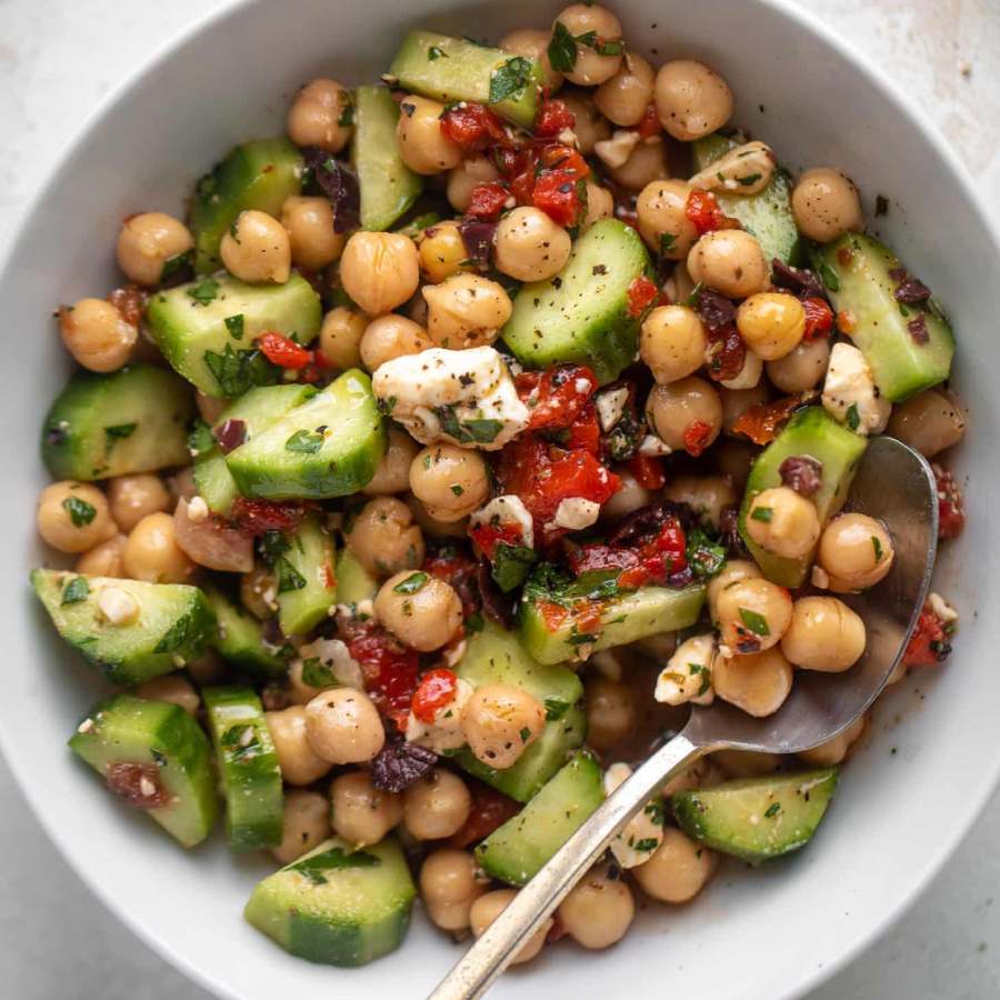 Chickpeas can help in managing weight and has other benefits too if consumed daily dgtl