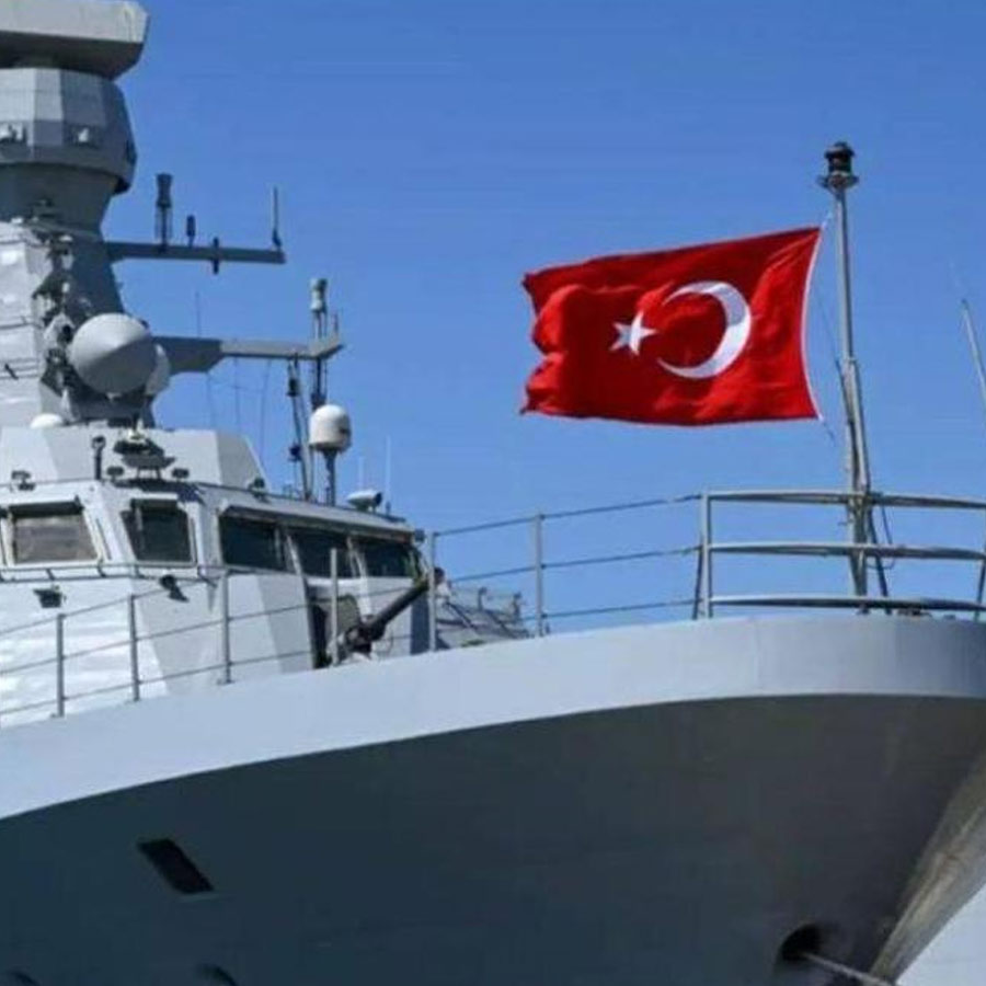 Navy Ship of Turkey TCG BUYUKADA arrives at Karachi Port amid tensions Between India and Pakistan