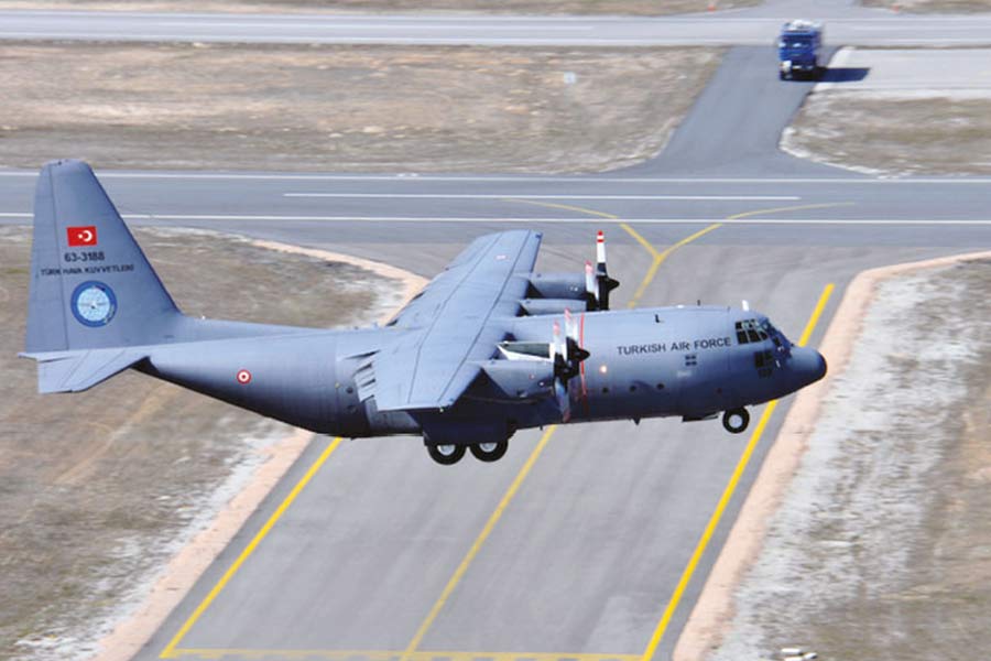 Navy Ship of Turkey TCG BUYUKADA arrives at Karachi Port amid tensions Between India and Pakistan