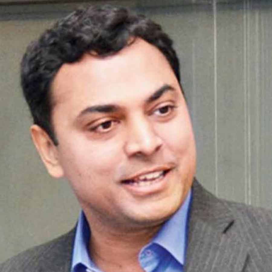 Congress claims that Krishnamurthy Subramanian's dismissal was due to irregularities