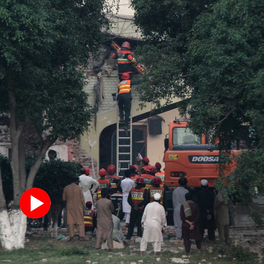 Viral video of mosque announcement in Pakistan after operation sindoor dgtl