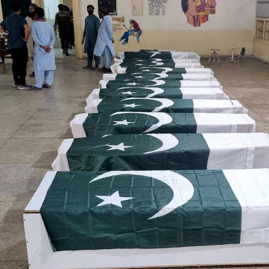 India targets 9 training camps in Pakistan