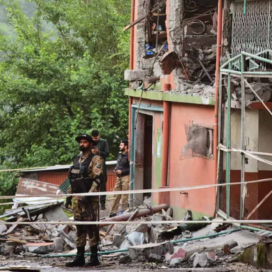 India targets 9 training camps in Pakistan