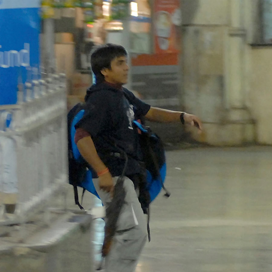 India targets 9 training camps in Pakistan