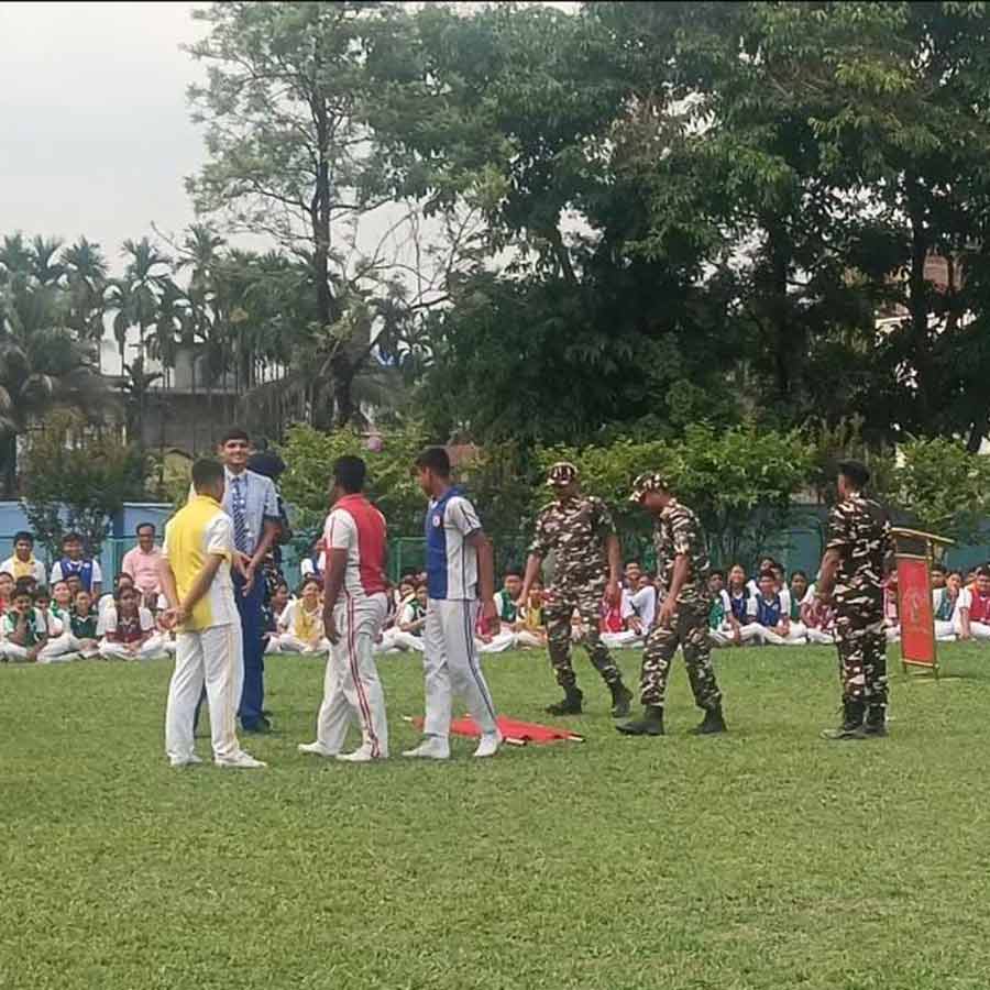 শিলিগুড়ির মাটিগাড়ার একটি বেসরকারি স্কুলের মাঠে নাগরিক মহড়া বা মক্ ড্রিল  চালাল এসএসবির ৪১ ব্যাটেলিয়ন।