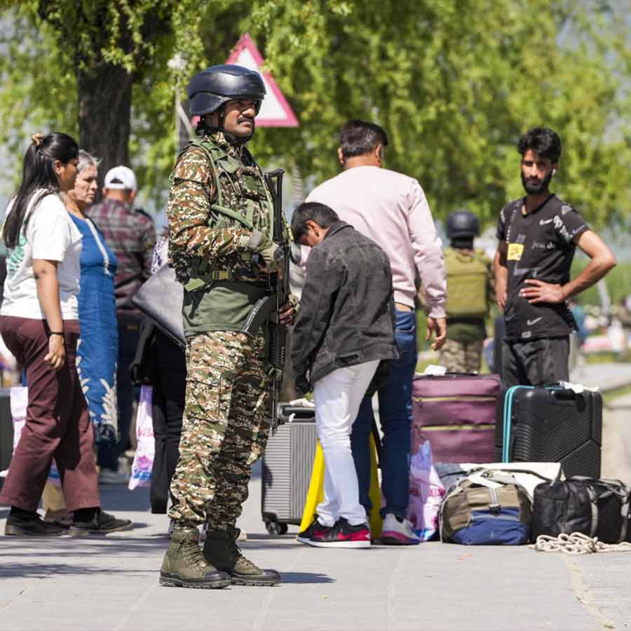 The question is whether the India of 'Amrit Kaal' will be able to heal the scars of the small division that has arisen in India over Kashmir