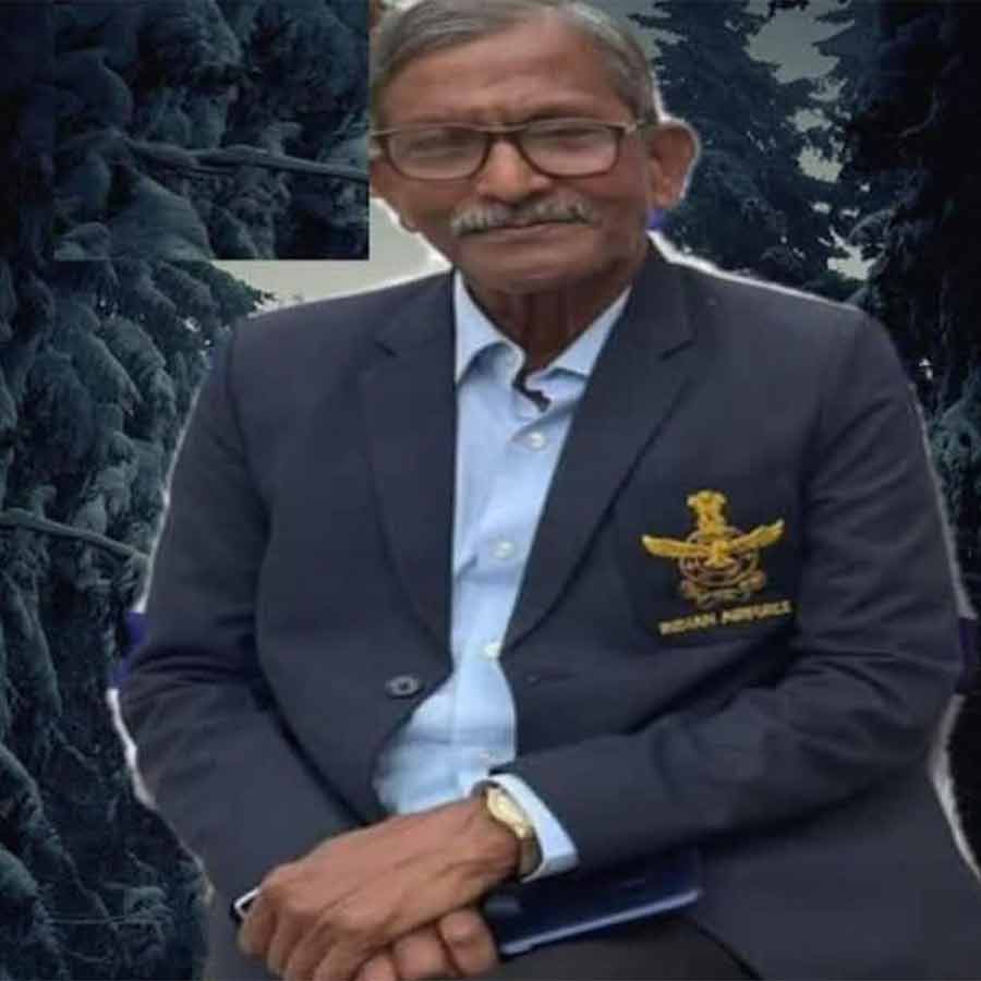 Retired IAF personnel still remembers the time during Bangladesh Liberation war