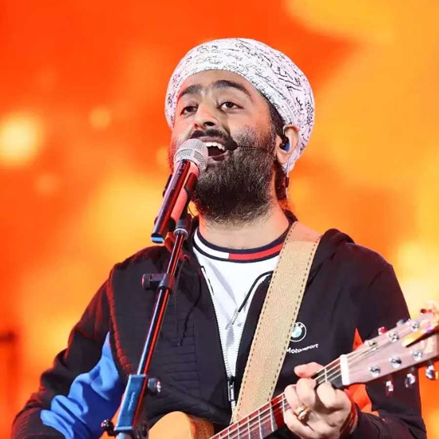 Singer Arijit Singh decided to postpone his show scheduled on 9 May in Abu Dhabi