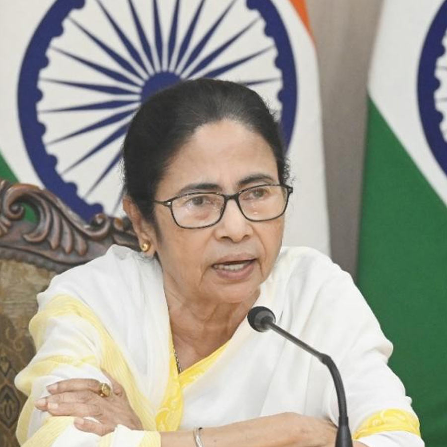 CM Mamata Banerjee held an administrative meeting to prevent black marketing of products