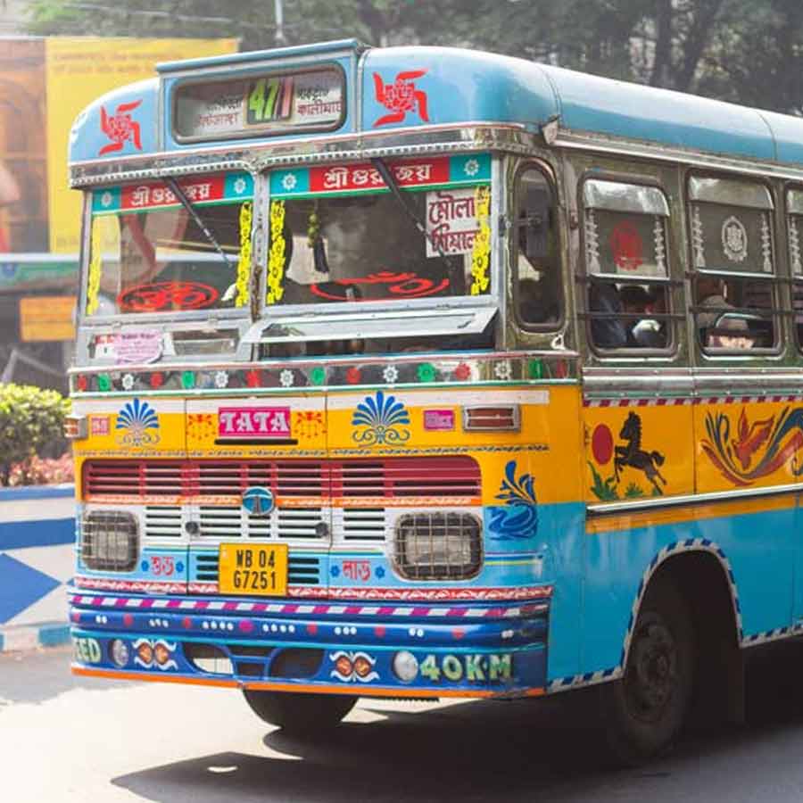 Private bus and minibus organizations write to CM Mamata Banerjee citing five demands about several issues dgtl