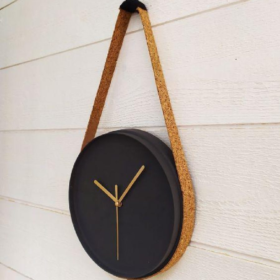 মজাদার ব্যাগ-ঘড়ি