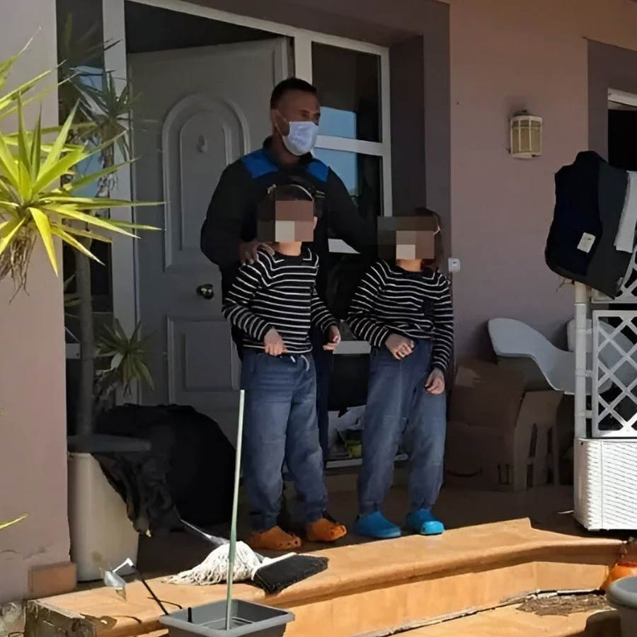 Police rescued three German children had been confined for three years 