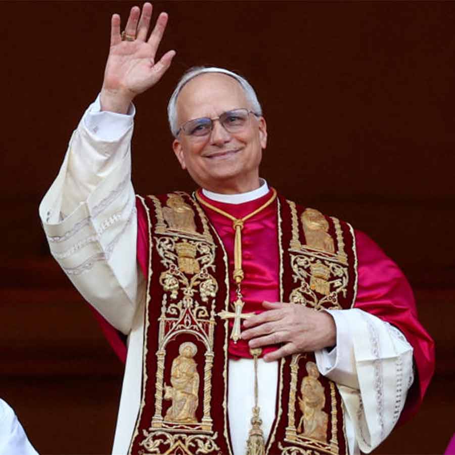 Robert Francis Prevost becomes Pope dgtl