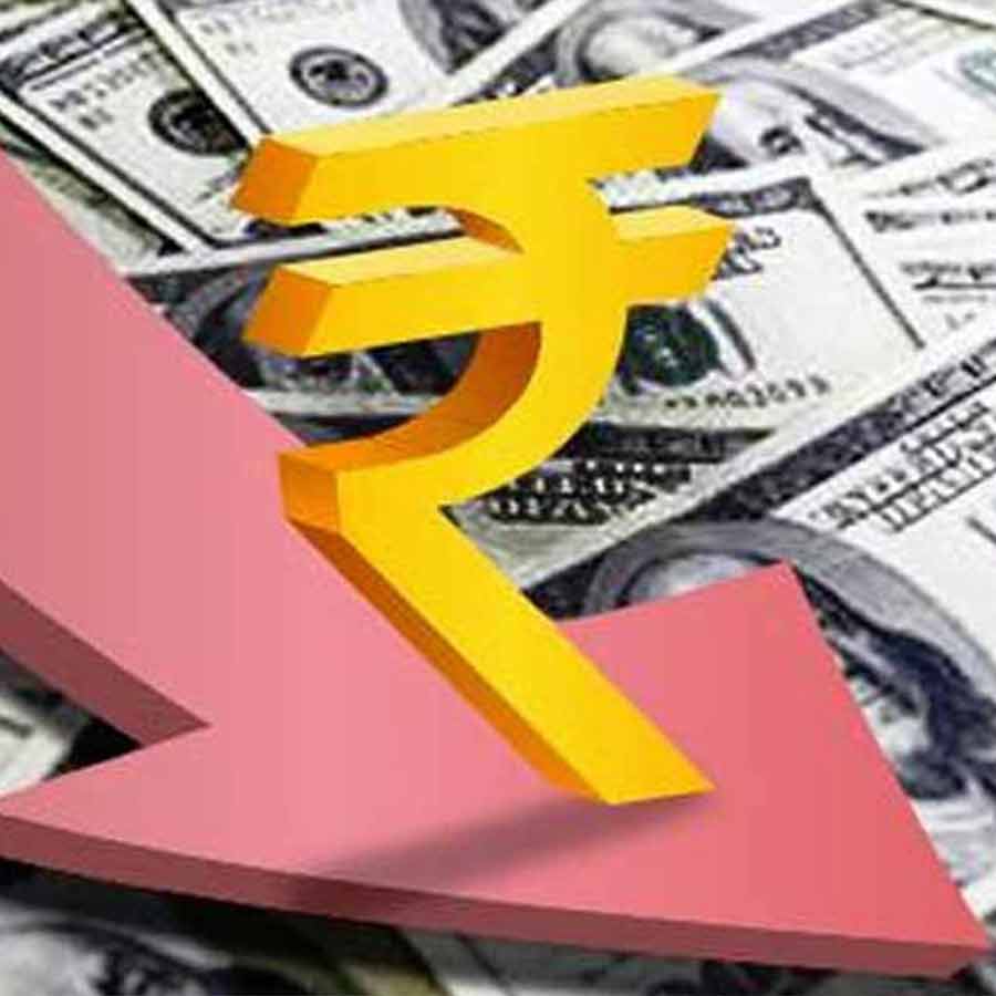 Stock market indices volatile, rupee plunges