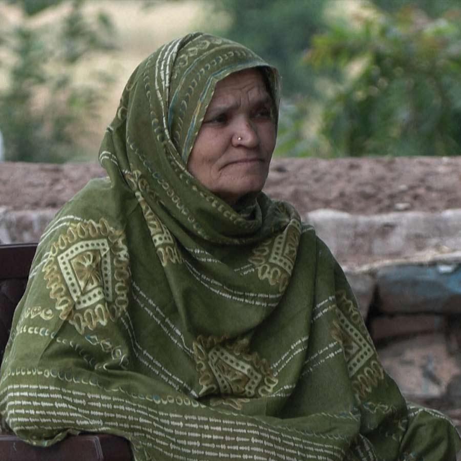 Pahalgam Fall Out: Nasreen Akhtar Bi of Jammu & Kashmir was detained for deportaion to Pakistan after 45 years of stay in India till court intervened dgtl