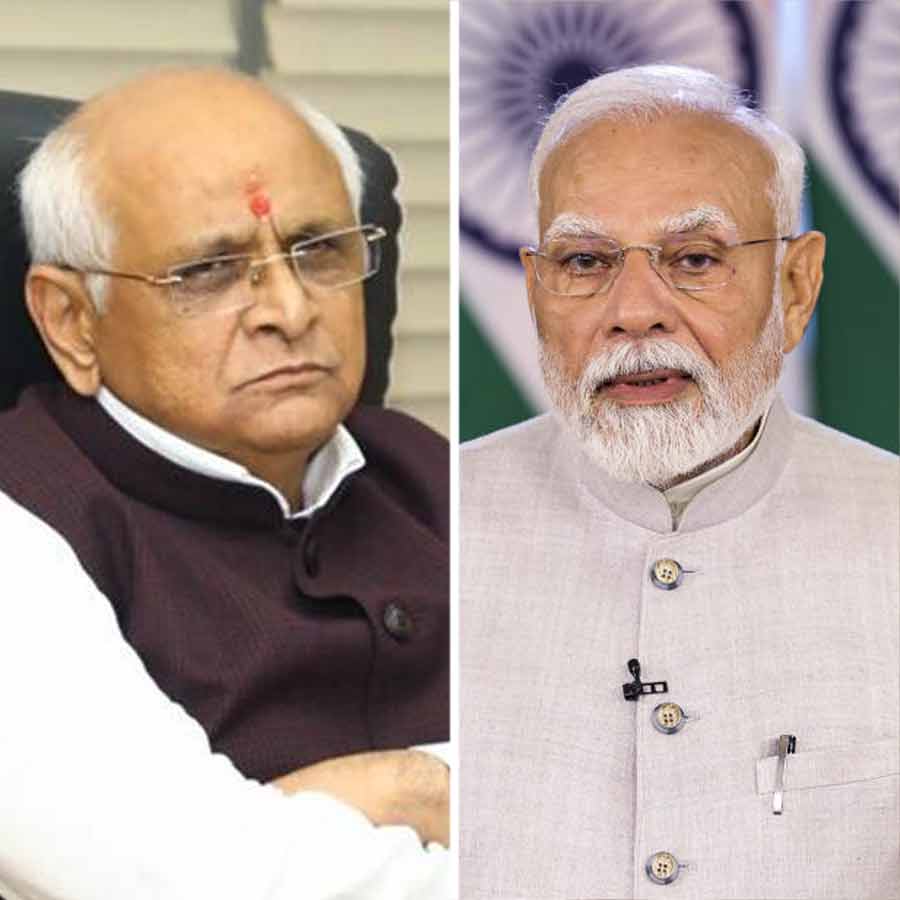 PM Narendra Modi speaks to Gujarat Chief Minister on border tensions and state’s preparedness dgtl