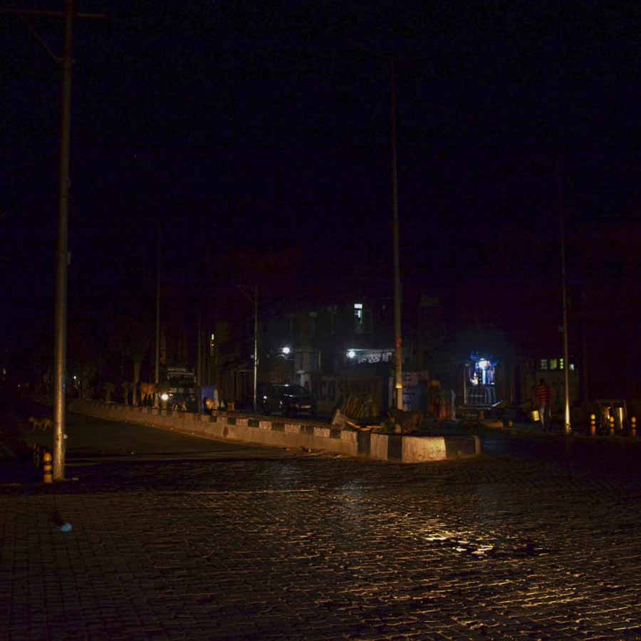 Again Blackout enforced and sirens blare in Jammu, explosions heard locals dgtl