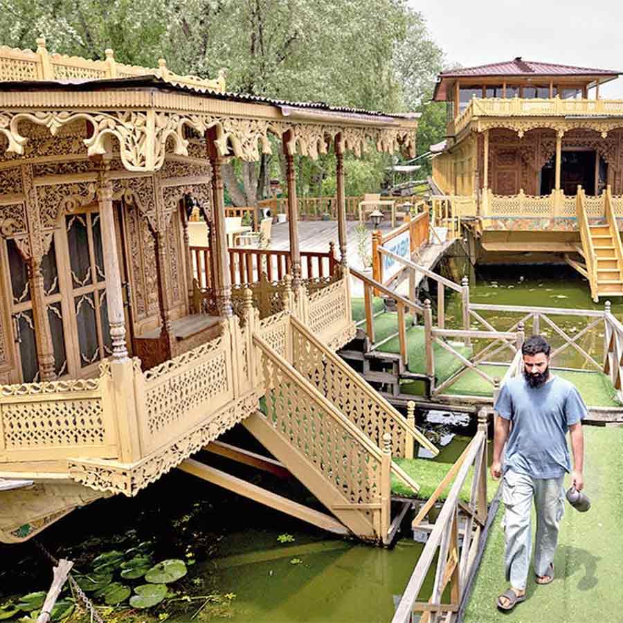 Tourism affected by fears of India-Pakistan conflict