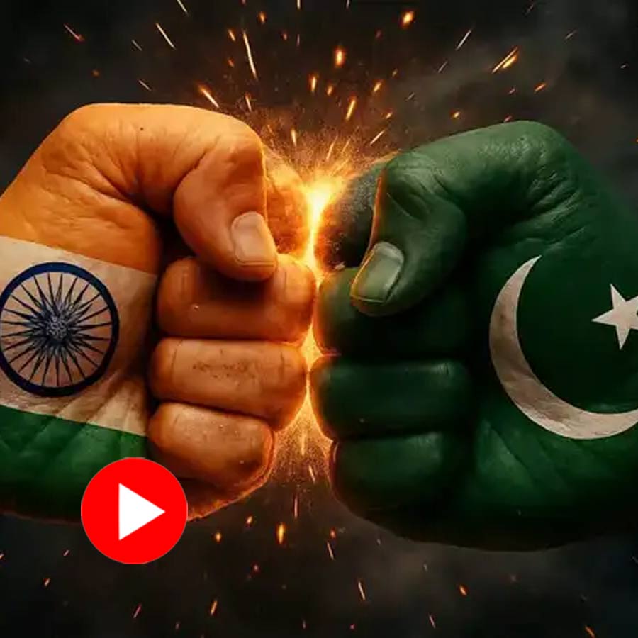 Video claims retired Pakistani army officer warns against attack on India