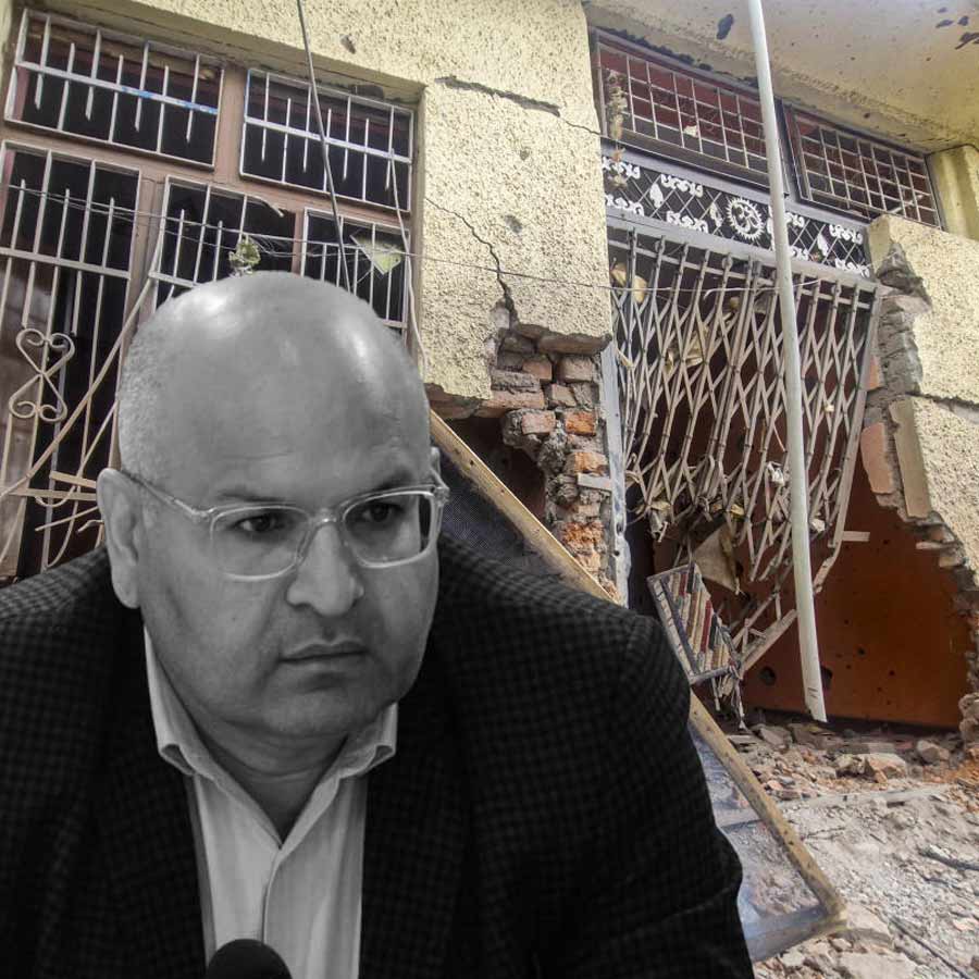 Jammu and kashmir's top govt officer died in Pak shelling dgtl