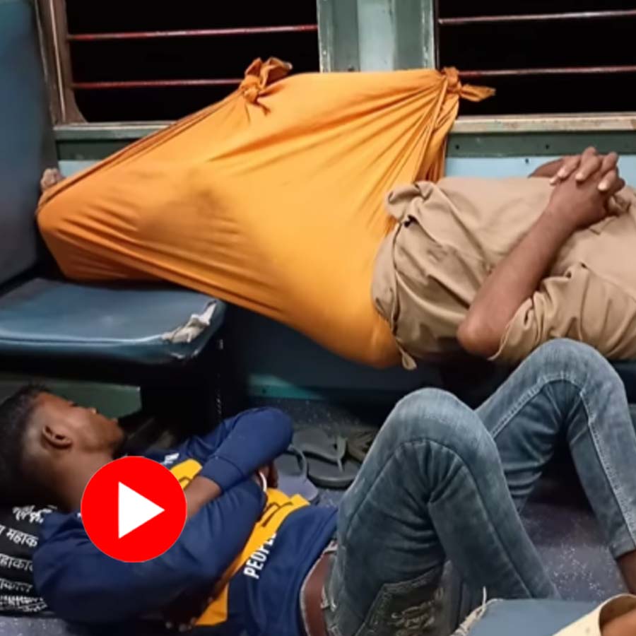 passenger sleeping arrangements