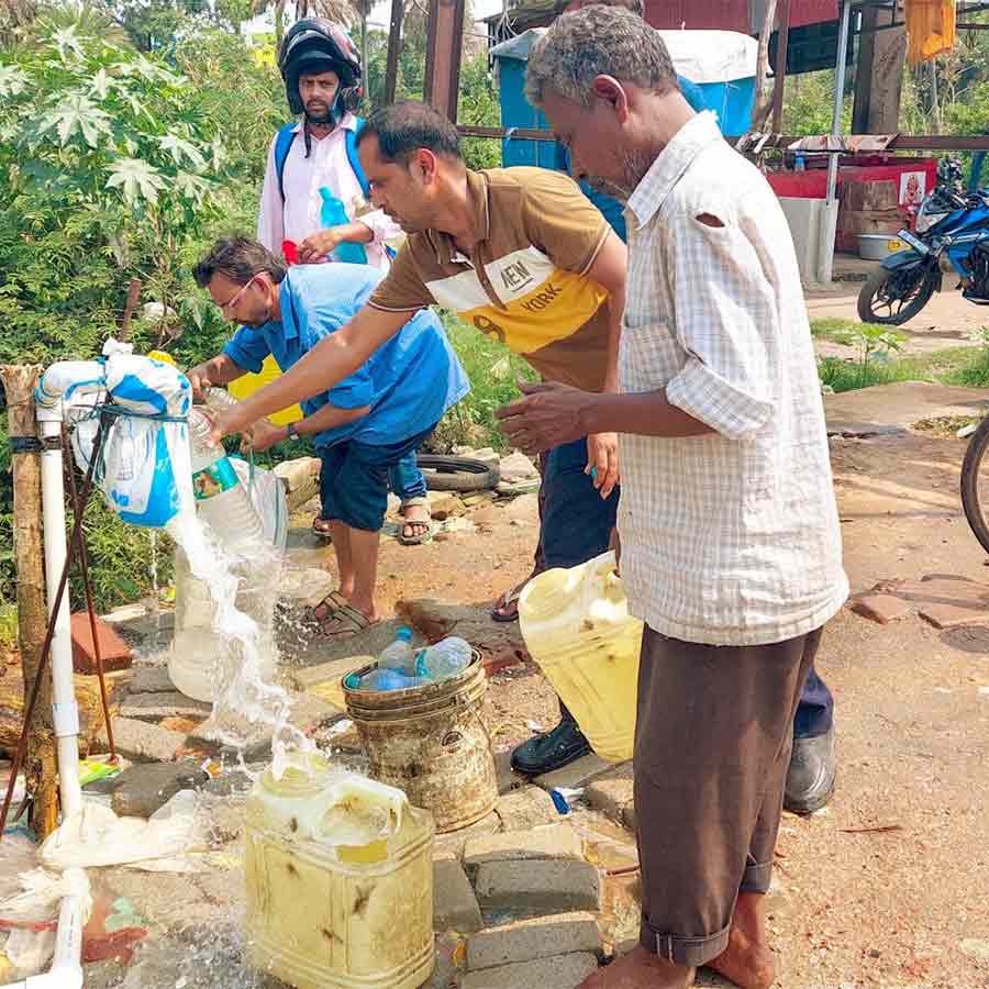 Severe crisis of drinking water at raghunathpur